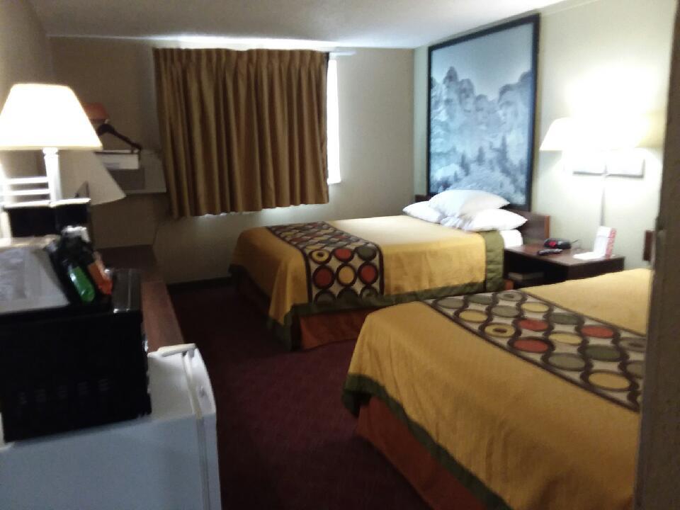 Super 8 By Wyndham Airport I90 Sioux Falls Exterior foto