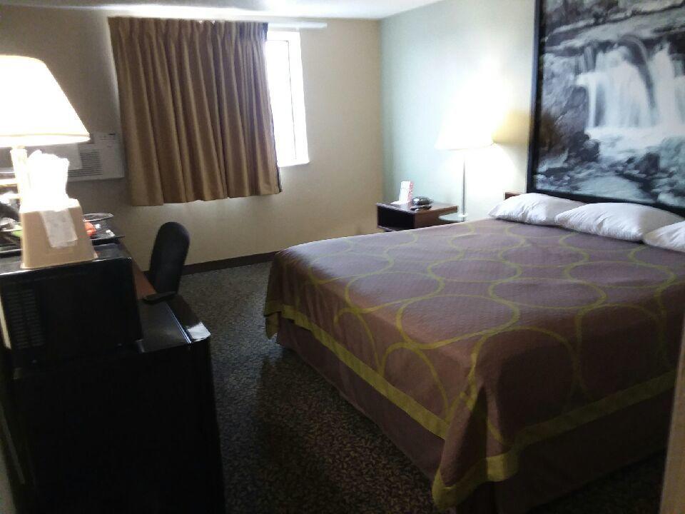 Super 8 By Wyndham Airport I90 Sioux Falls Exterior foto