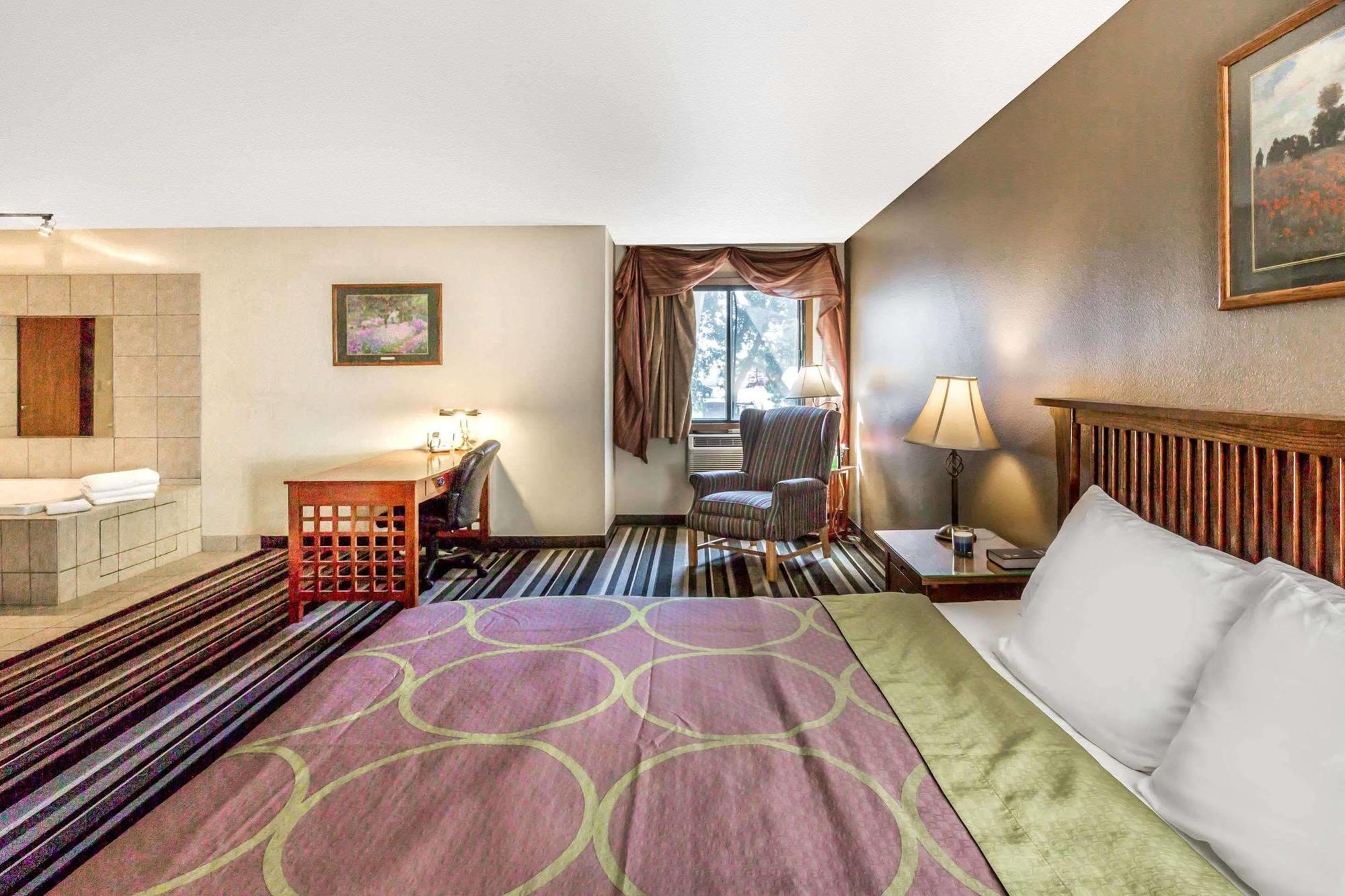 Super 8 By Wyndham Airport I90 Sioux Falls Exterior foto